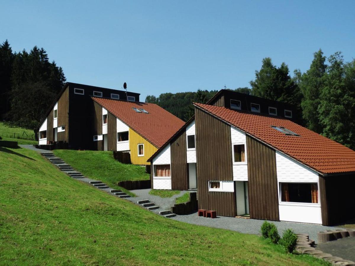 Typ Fuchsbau Hotel Schmallenberg Exterior photo